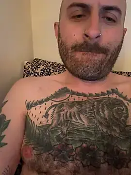 Stripchat Adult Webcam of girthxcrisis