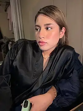 Stripchat Free Porn Cam of romyamo