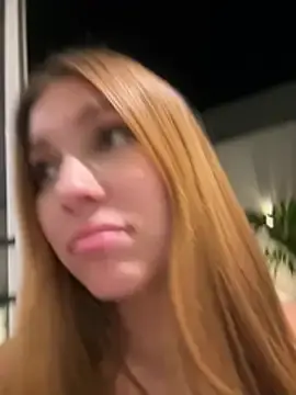 Stripchat Watch Live Sex Cams of Nikii__