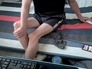 Stripchat Live Sex Cam of HH_DT