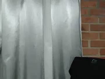 Stripchat Live Sex Cam of Armando_2002