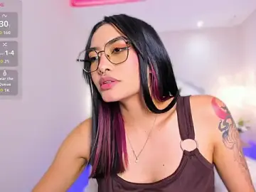 Stripchat Adult Webcam of AzuraKindong