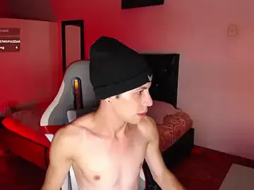 Stripchat Live Porn of santiago_cutex