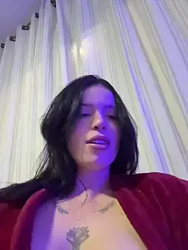 Stripchat Live Sex Cam of Rafaellaz