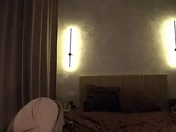 Stripchat Live Sex Cam of RaiArgand