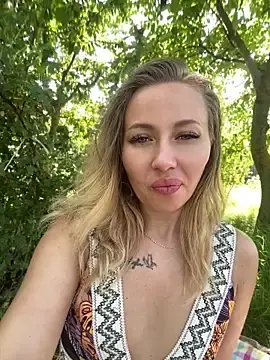 Stripchat Live Porn of Blueeyed_Angel