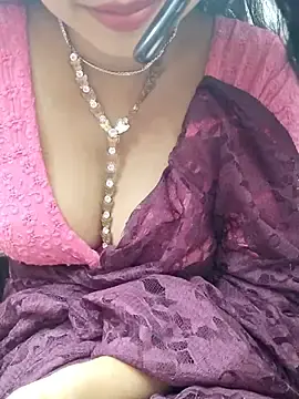 Stripchat Sex Cam of Sugar-n-spicy