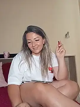 Stripchat Adult Webcam of Sweetredvelvet