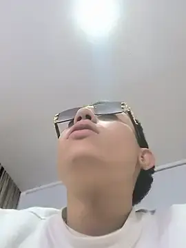 Stripchat Watch Live Sex Cams of Thiagoo_Vega