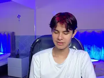 Stripchat Private Sex Chat of Derek_Sinn