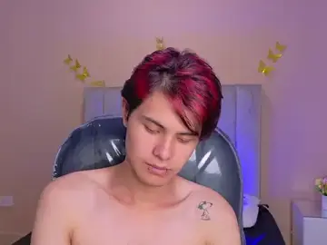 Stripchat Live Porn of Derek_Sinn