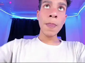 Stripchat Live Porn of Ethan_Boyy