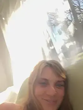 Stripchat Live Sex Cam of jessieamy