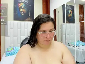 Stripchat Nude Webcam of katty_femdom