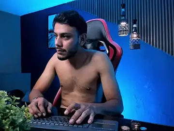 Stripchat Live Sex of Boss_Domiinator