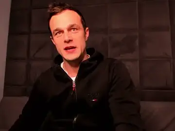 Stripchat Free Porn Cam of BrandonNorris