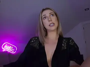 Stripchat Best live sex cam show of KhloeK