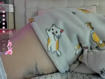 Stripchat Live Porn of cristal__hot_1