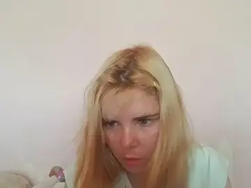 Stripchat Sex Chat of HornyElena