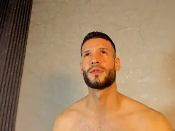 Stripchat Live Sex Cam of Jacob_Benelli