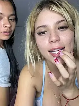Stripchat Live Sex Cam of _Alicee_1