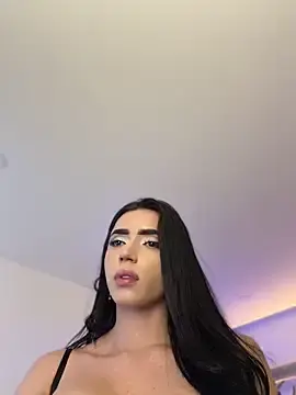 Stripchat Live Sex Cam of Catalina_Goddess