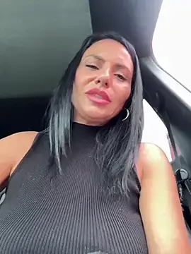 Stripchat Live Sex Cam of KimKelly13