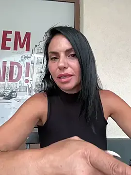Stripchat Live Sex of KimKelly13