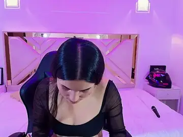 Stripchat Best live sex cam show of Natalie_loffreda