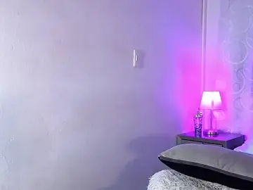 Stripchat Free Live Porn of emma_martiin