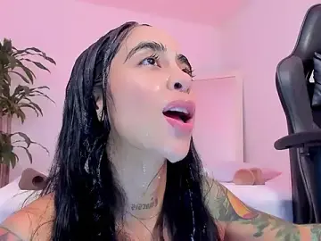 Stripchat Free Live Porn of sophierooy22