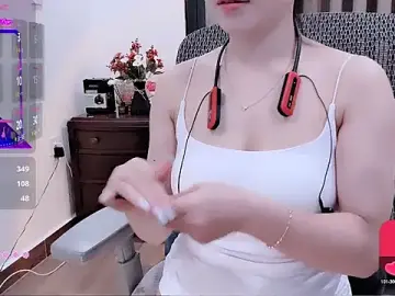 Stripchat Free Porn Cam of Caryln-Bun