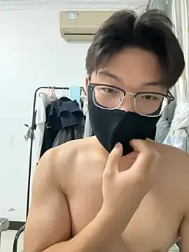 Stripchat Free Live Porn of Ycen_