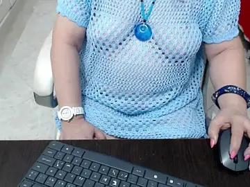 Stripchat Watch Live Sex Cams of leonela_69