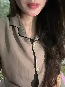 Stripchat Free Porn Cam of Bella_sexy98
