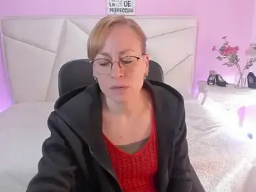 Stripchat Best live sex cam show of SammySanders