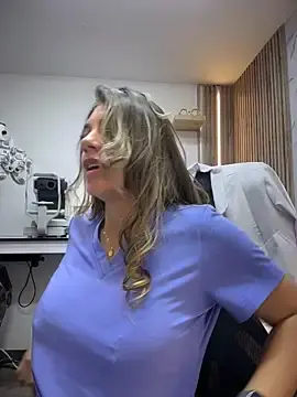 Stripchat Live Sex Cam of alicee16