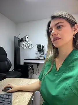 Stripchat Free Live Porn of alicee16