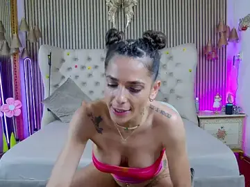 Stripchat Live Sex Cam of PlayfulShow