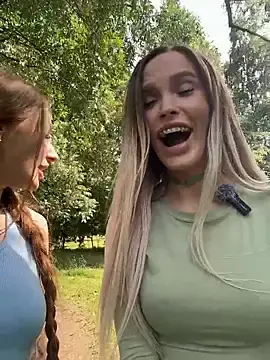 Stripchat Live Sex of mikkixmeow