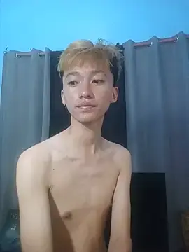 Stripchat Live Sex Cam of Fem_phiLboy69