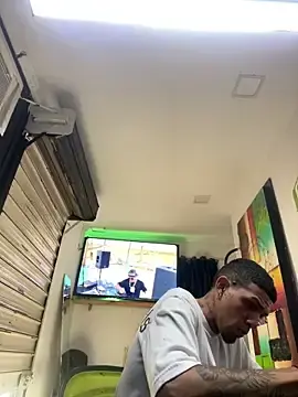 Stripchat Live Sex of Valentino-elTuyo