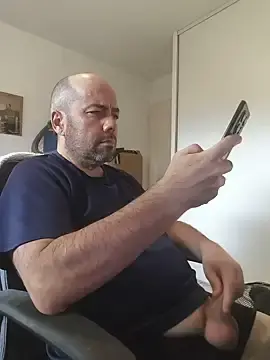 Stripchat Live Sex Cam of veryverybigdick45