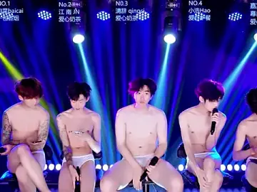 Stripchat Live Porn of AOA-MIC