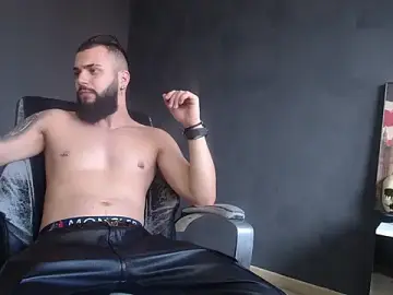 Stripchat Live Porn of OscarWillss