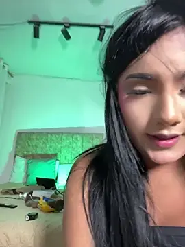 Stripchat Sex Cam of Dulcee__Maria_