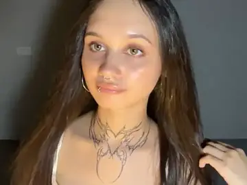 Stripchat Free Porn Cam of MayraLucarelli