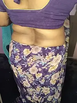 Stripchat Live Sex Cam of harikaa-sexy