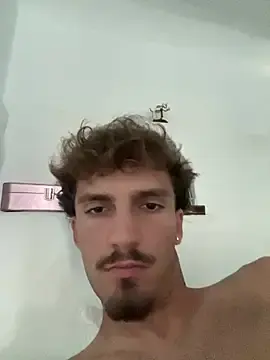 Stripchat Adult Webcams of Albert_daddyyy