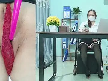 Stripchat Free Live Porn of Lisa-sqiurt